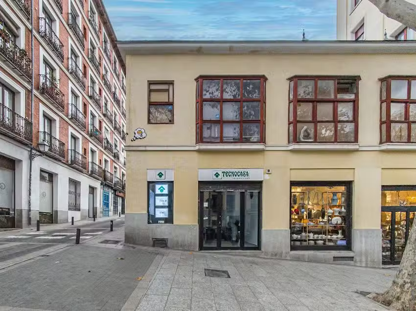 Tecnocasa agencia inmobiliaria