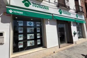 Tecnocasa agencia inmobiliaria