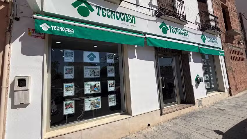 Tecnocasa agencia inmobiliaria