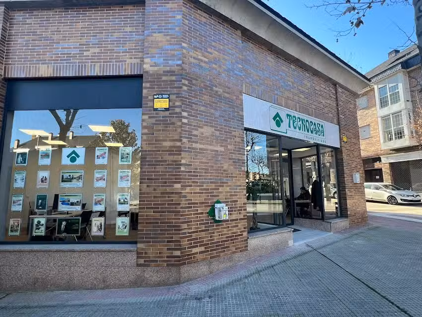 Tecnocasa agencia inmobiliaria