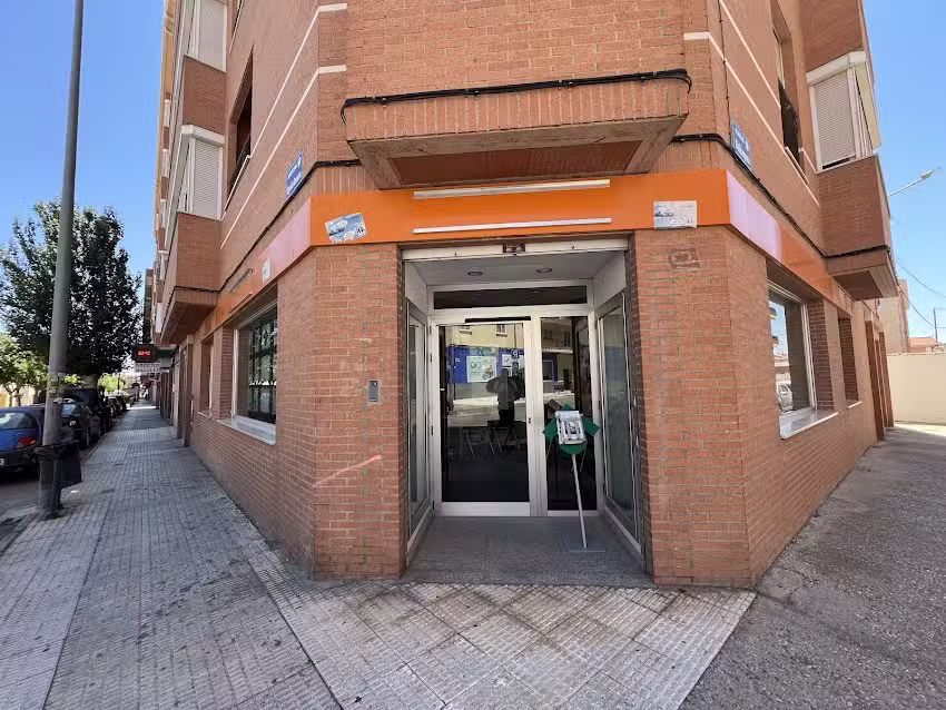 Tecnocasa agencia inmobiliaria