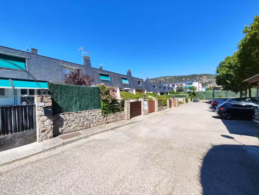 Tecnocasa agencia inmobiliaria