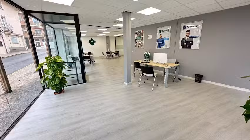 Tecnocasa agencia inmobiliaria