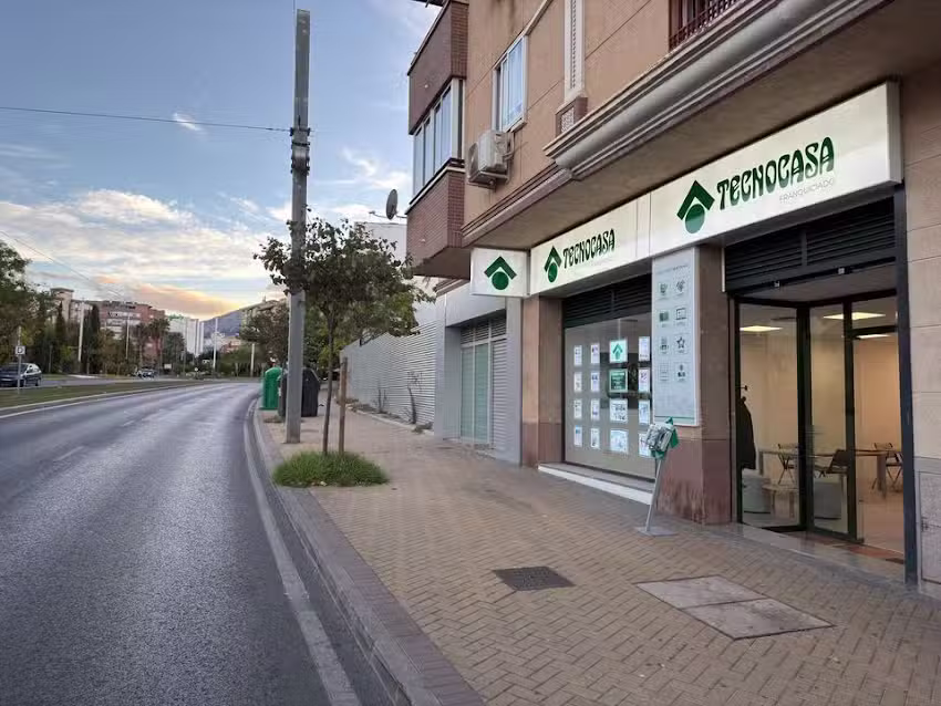 Tecnocasa agencia inmobiliaria