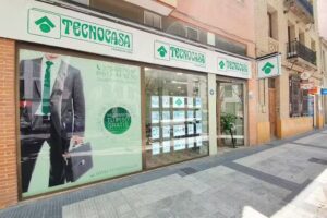 Tecnocasa agencia inmobiliaria