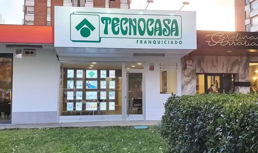 Tecnocasa agencia inmobiliaria