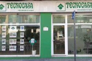Tecnocasa agencia inmobiliaria