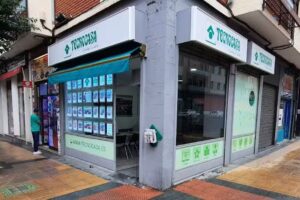 Tecnocasa agencia inmobiliaria