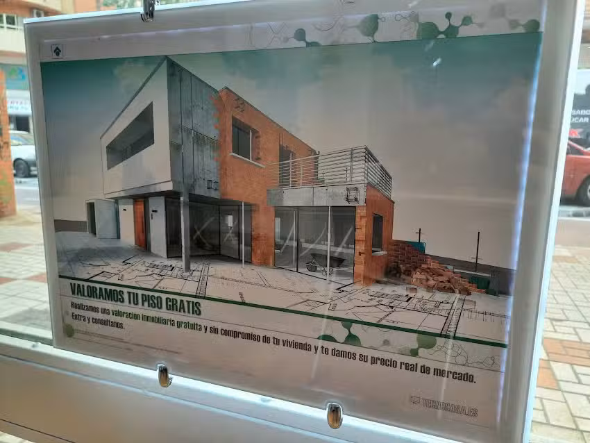 Tecnocasa agencia inmobiliaria