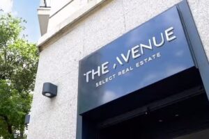THE AVENUE Select Real Estate