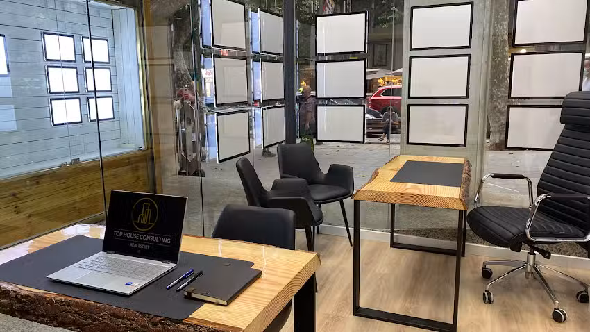 Top House Consulting