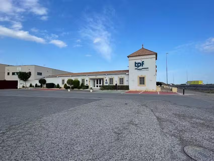 TPF Consultora Inmobiliaria | Alquiler de Naves en Valencia – Inmologística