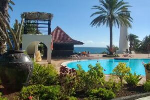 Trasferirsi felici Alle Canarie