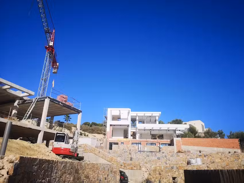 Triton Levante Promotora-Constructora de Viviendas Pilar de la Horadada