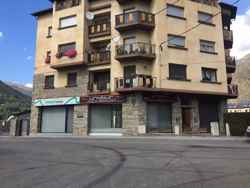 Unabur Serveis Inmobiliaris