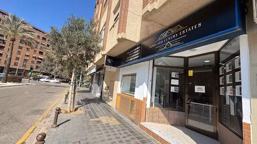 Vanguard Luxury Estates