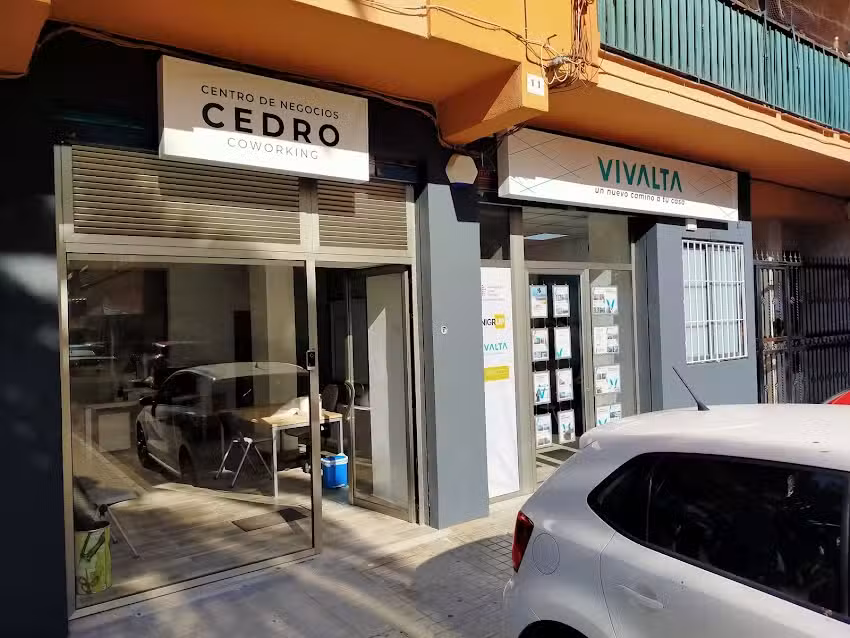 VIVALTA. Inmobiliaria en Blasco Ibáñez, Plaza del Cedro y Manuel Candela