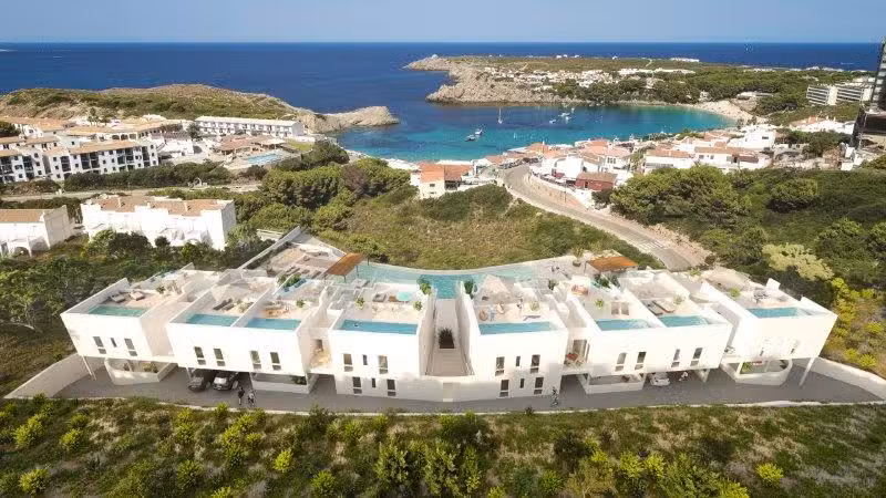 We build Menorca