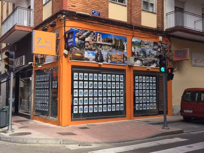 ZONA INMOBILIARIA, S.L.